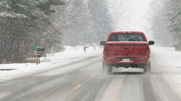 First snowfall coming to Detroit. See forecast, radar