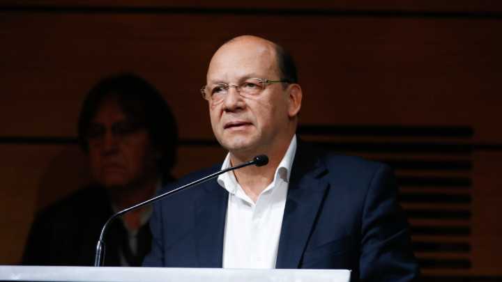 El ministro de Hacienda le pide al Fondo Nacional del Ahorro que entregue parte de sus utilidades para financiar el presupuesto