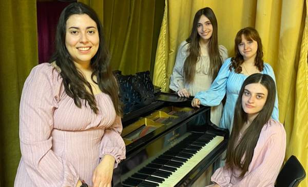 Teatro en inglés: sale a escena “Little Women” en Bahía