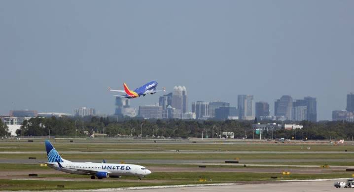 Orlando airport faces flight reductions