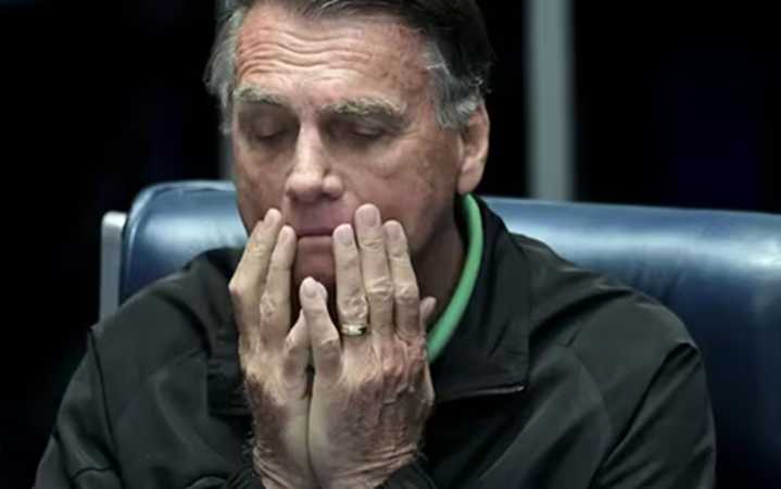 Jair Bolsonaro fue arrestado y enviado a la cárcel