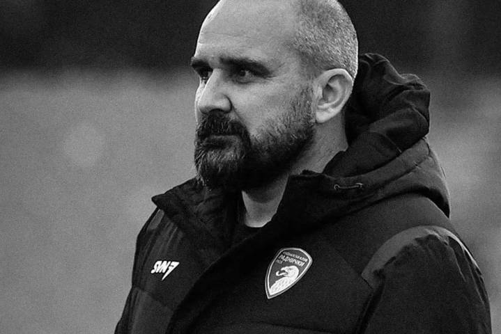 Fallece entrenador serbio en pleno partido de la Superliga