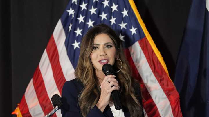 Noem gives $10K bonus to TSA workers, citing 'exemplary' service