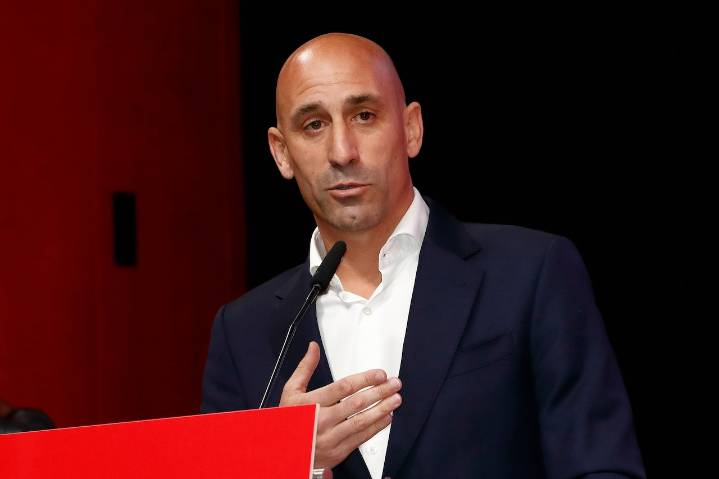Former Spanish soccer boss Luis Rubiales, guilty of kissing a player against her will, was egged by his own uncle at a book presentation