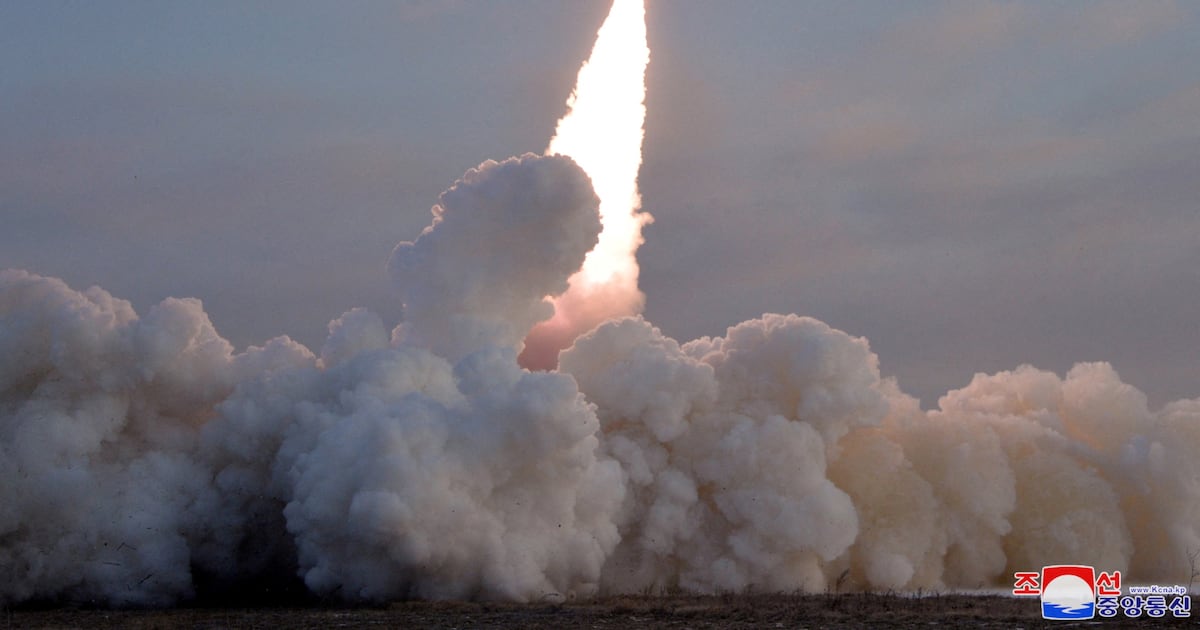 Corea del Sur dice que Corea del Norte realizó disparos de artillería durante la visita del secretario de Defensa de EE.UU. a la frontera