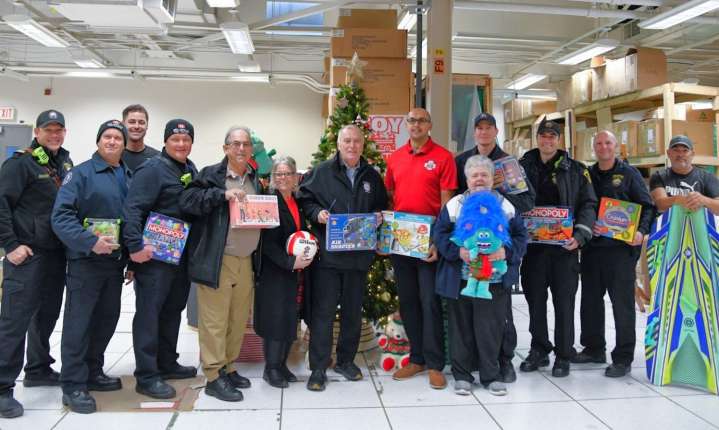 Belleville firefighters launch annual toy drive for holiday season