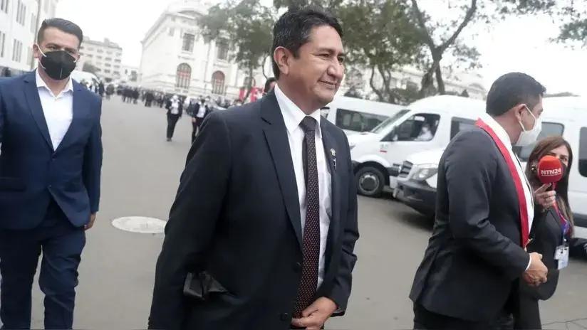 Vladimir Cerrón presentó nuevo pedido para afrontar en libertad investigación por presunto financiamiento ilegal de campañas de Perú Libre