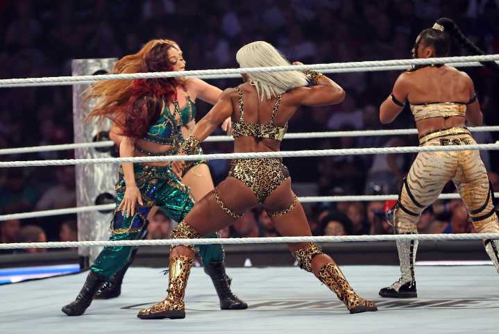 How to watch WWE Friday Night SmackDown! free live stream tonight