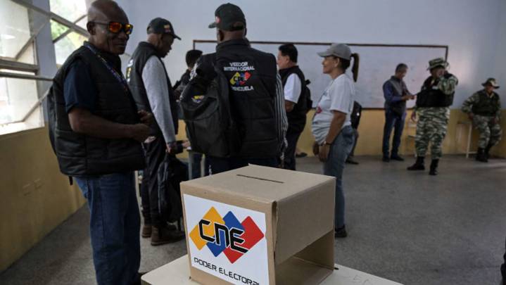 Veedores de América Latina, EEUU y Europa acompañan la IV Consulta Popular en el país