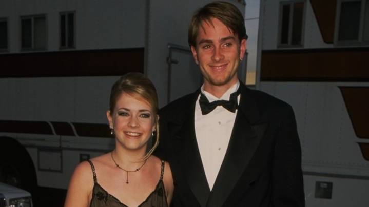 Melissa Joan Hart's Inappropriate Outfit At The 1997 American Music Awards Turned Heads