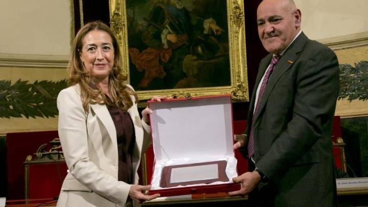 Premiada con uno de los máximos reconocimientos nacionales la jefa de la unidad de Radiología Mamaria del Servet