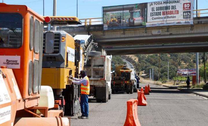 Puebla logra 64% de ahorro y pavimenta más de mil calles con obras históricas