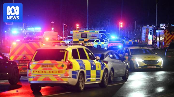 'Nothing to suggest' stabbing attack on train was a terrorist incident, UK police say