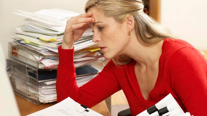 Right to disconnect laws having intended effect and cutting employees going unpaid for overtime