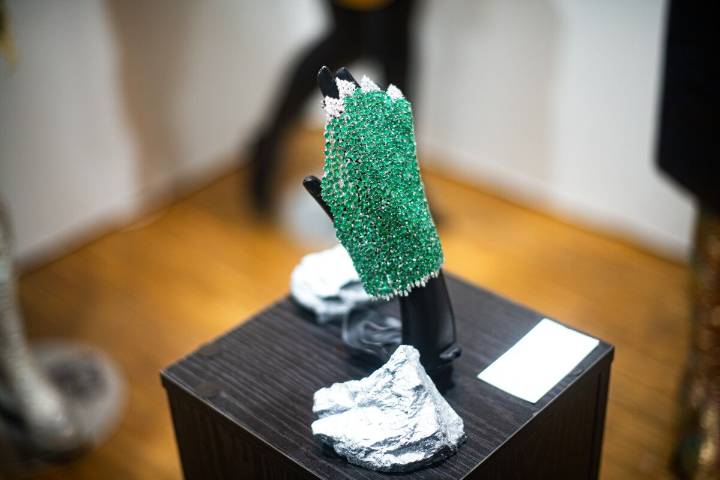 Mahesh Notandass Jewellers Showcases Indian Craftsmanship at the Louvre in Paris