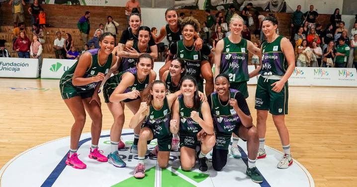 El Unicaja Mijas arrasa en el derbi andaluz al Sevilla (100