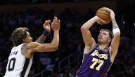 Luka Doncic, Lakers rally past Spurs, hang on for 5th straight win