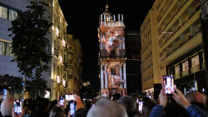 Málaga estrena un nuevo videomapping de Navidad sobre la Catedral