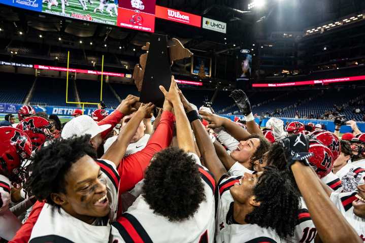See photos as Orchard Lake St. Mary’s tops Dexter for D2 MHSAA football title