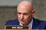 Kelly dice que Hegseth no está calificado para el puesto y su función es sólo complacer a Trump