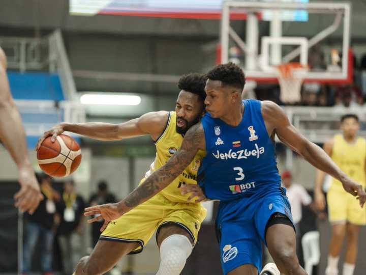 Venezuela comenzó su camino hacia el mundial con derrota