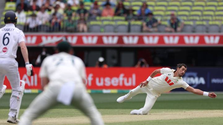 Mitchell Starc's Stunning Caught & Bowled Hands Zak Crawley A Pair