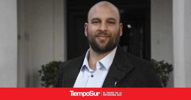 Puerto Santa Cruz Borquez cruzó a los concejales de la oposición por la Emergencia Municipal