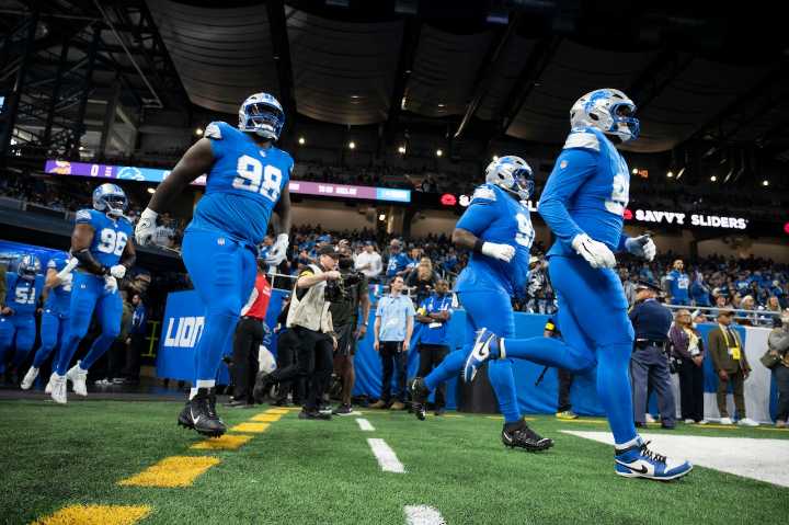 Detroit Lions grades vs. Vikings: Mixed marks after tough home loss