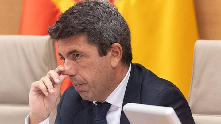 Urrea carga contra Mazón: "Él y su acompañante no han dicho la verdad nunca, son dos arquitectos de la mentira"