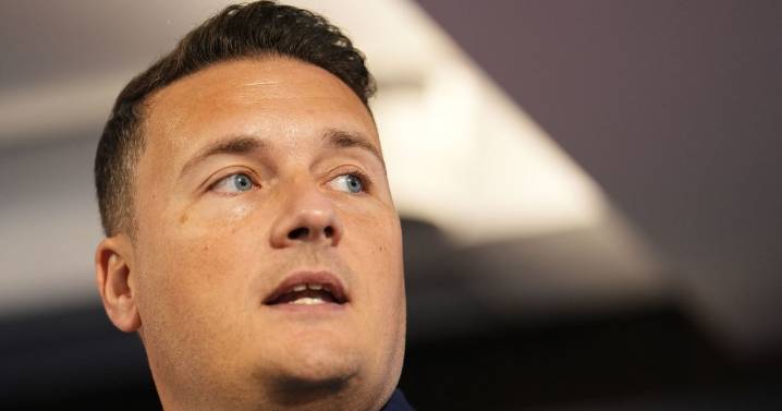 Doctors 'behaving like a cartel' amid 'morally reprehensible strike', says Wes Streeting