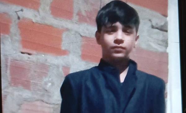 Un joven se retiró del domicilio tras discutir con su abuela y se desconoce su paradero