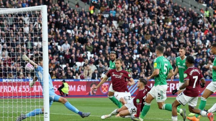Spirited West Ham grab 3-1 long-awaited home win over Newcastle
