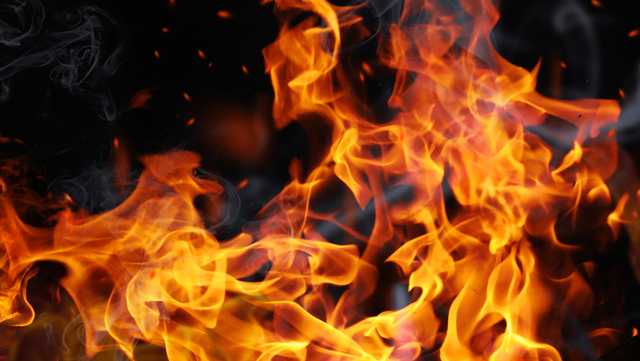 Multiple fire departments respond to structure fire in Chesnee
