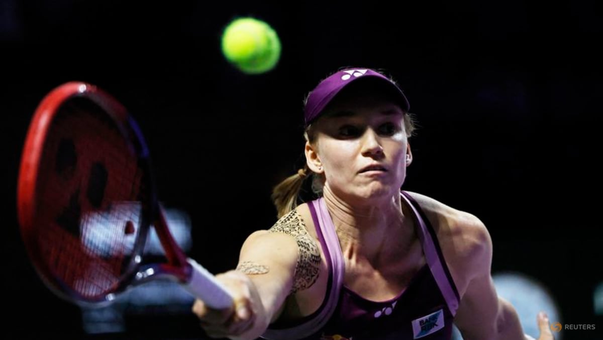 Rybakina dominates Alexandrova after Keys withdrawal at WTA Finals