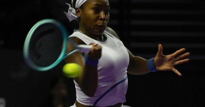 Coco Gauff revives her chances of advancing at WTA Finals by eliminating Jasmine Paolini