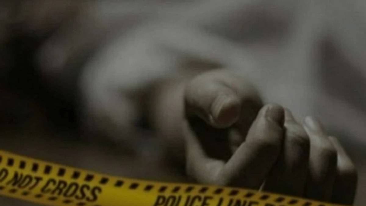 Hyderabad Shocker: Man, Wife & Their Daughter Found Hanging At Home India News