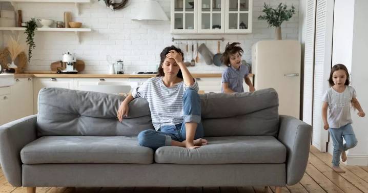 Five top tips for parents to embrace playtime as one in four feels 'stupid'