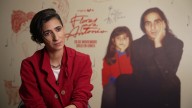 Alba Flores: "Cómo contar su muerte era complicado. Decidí hacer un poema con la autopsia de mi padre"