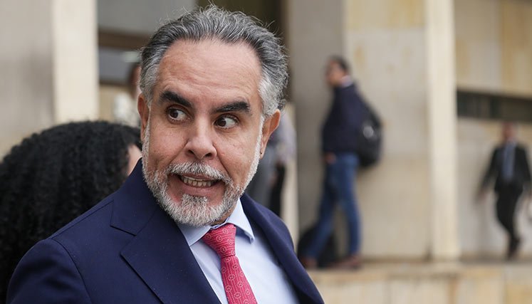 Se reactiva la investigación contra Armando Benedetti por el ‘carrusel de las pensiones’