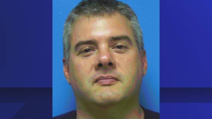 Former Rocky River police officer pleads guilty to illegal OHLEG searches