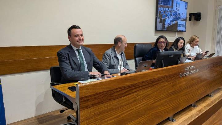 Asturias confía en "despejar incógnitas" en el CPFF para presentar las cuentas "en unos días"
