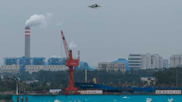Takeoff of China's flying taxis hits turbulence