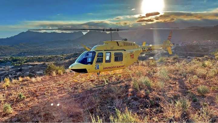 Muere una agente medioambiental mientras trabajaba tras caer de una altura de 40 metros en una cala de Moraira