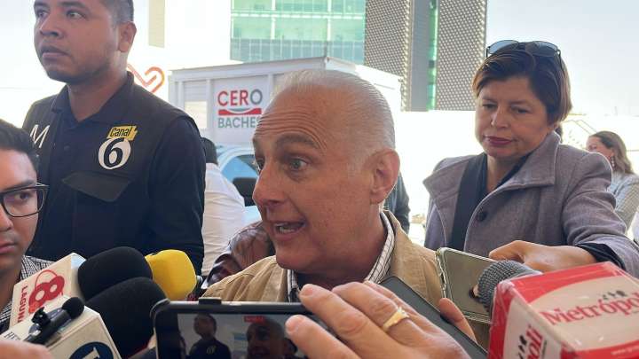 Alcalde de Torreón responde que acceso bajo la Puerta Amarilla seguirá cerrado; pide que no sean mediáticos