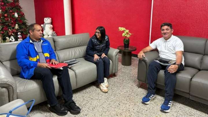 Venezuela activa plan especial para garantizar retorno de connacionales ante nueva agresión aérea de EEUU