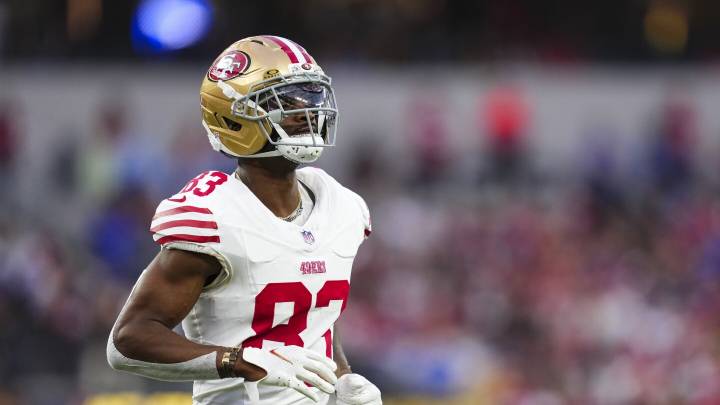 Mike Tomlin "certainly open" to possibility of playing Marquez Valdes