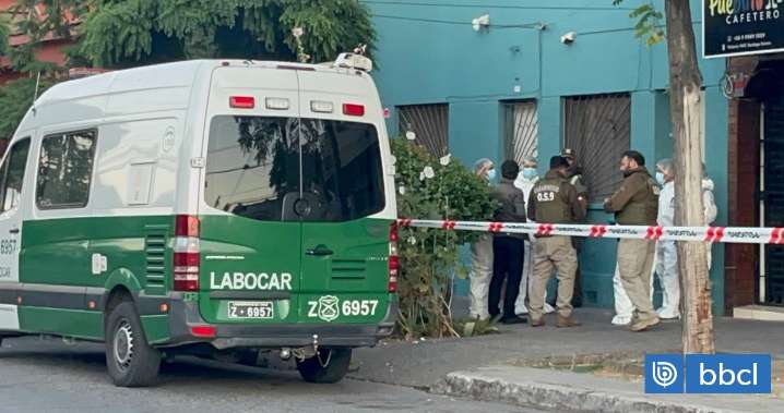 Femicidio en Santiago: mujer es asesinada con arma blanca y su pareja está en riesgo vital