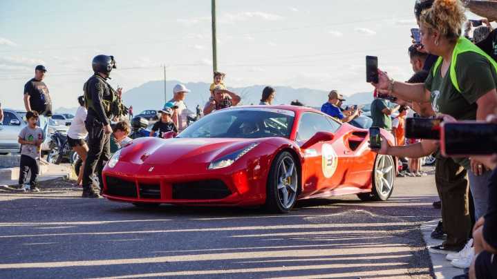 Caravana de Ferrari en San Juan: 18 kilómetros de pura pasión fierrera