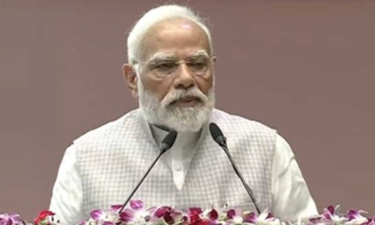 Committed to 'Ease of Justice': PM Modi