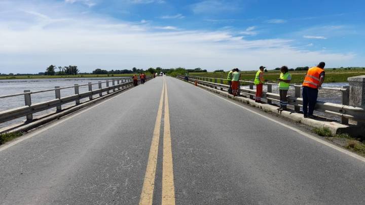 Vialidad Nacional realizó mediciones en el puente del Río Salado